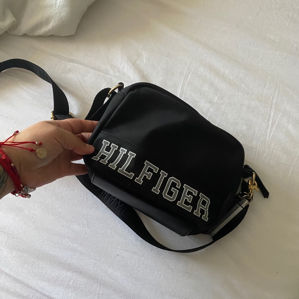 Tommy Hilfiger